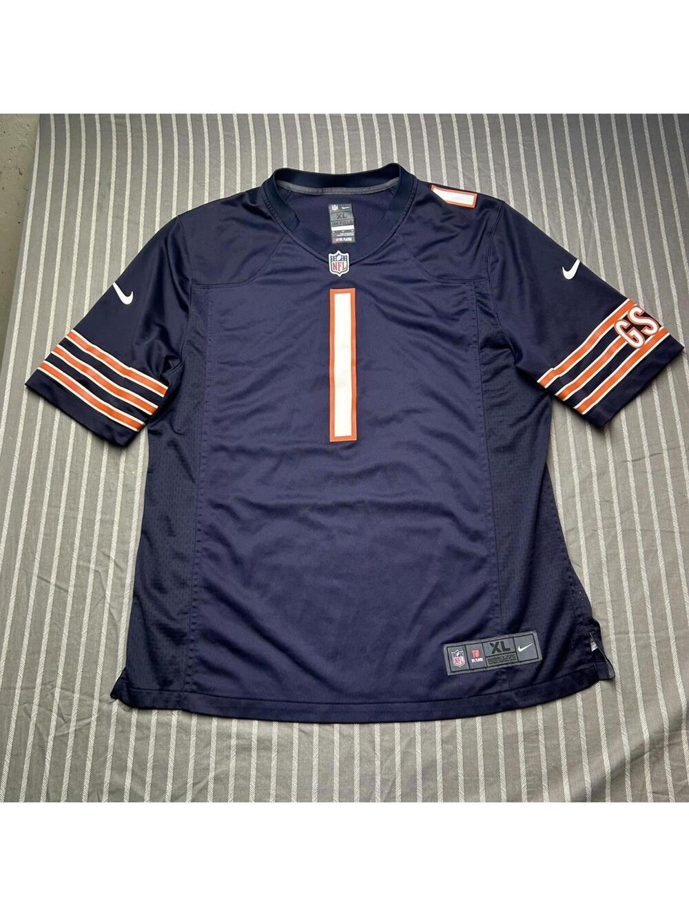 Nike Men's Chicago Bears Football Jersey Size XL Navy Justin Fields #1 NFL